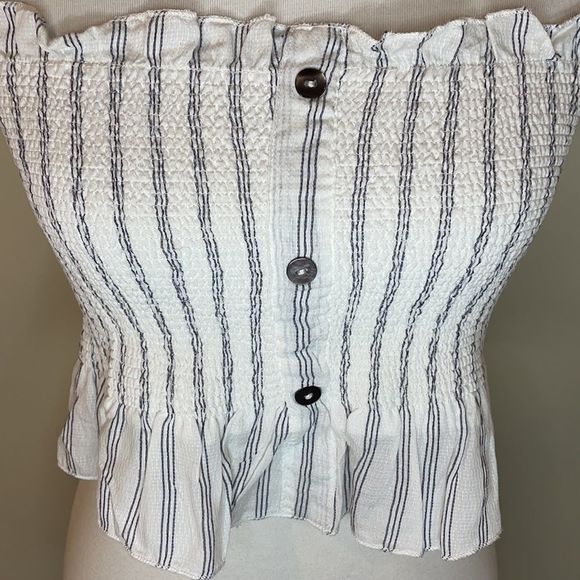 EM & ELLE BOUTIQUE STRIPED BANDEAU TOP NWT - Picture 5 of 12